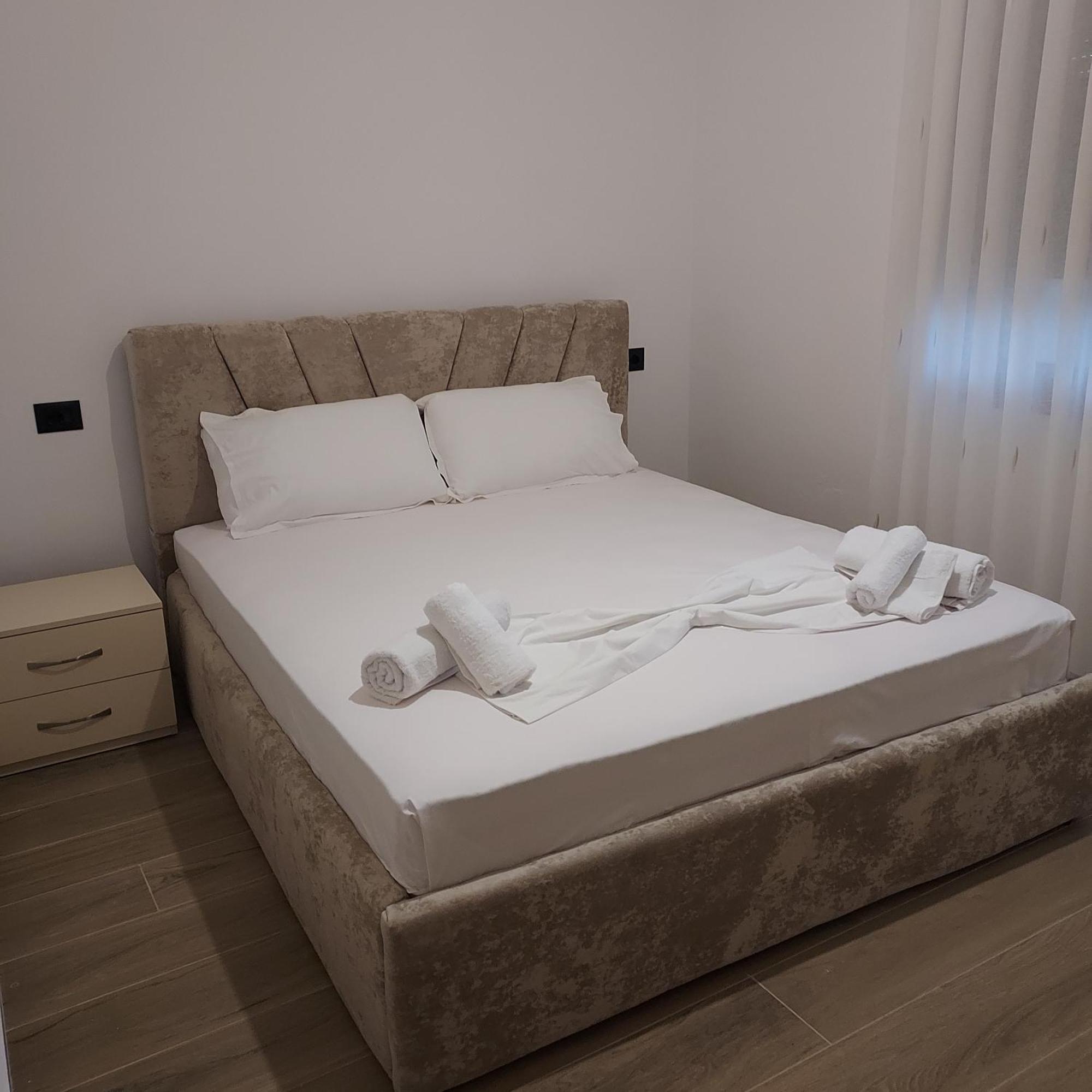 Guesthouse Wlora Zewnętrze zdjęcie