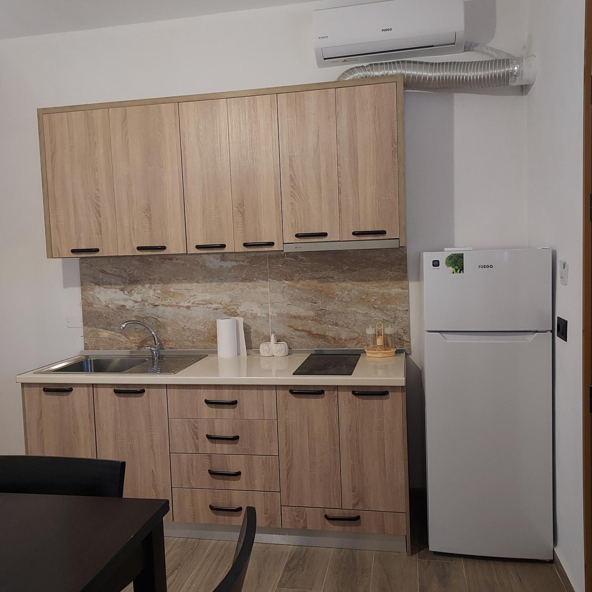 Guesthouse Wlora Zewnętrze zdjęcie