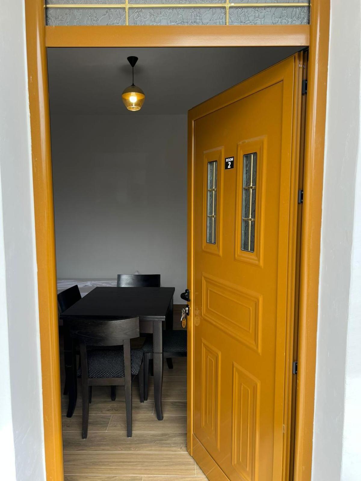 Guesthouse Wlora Zewnętrze zdjęcie